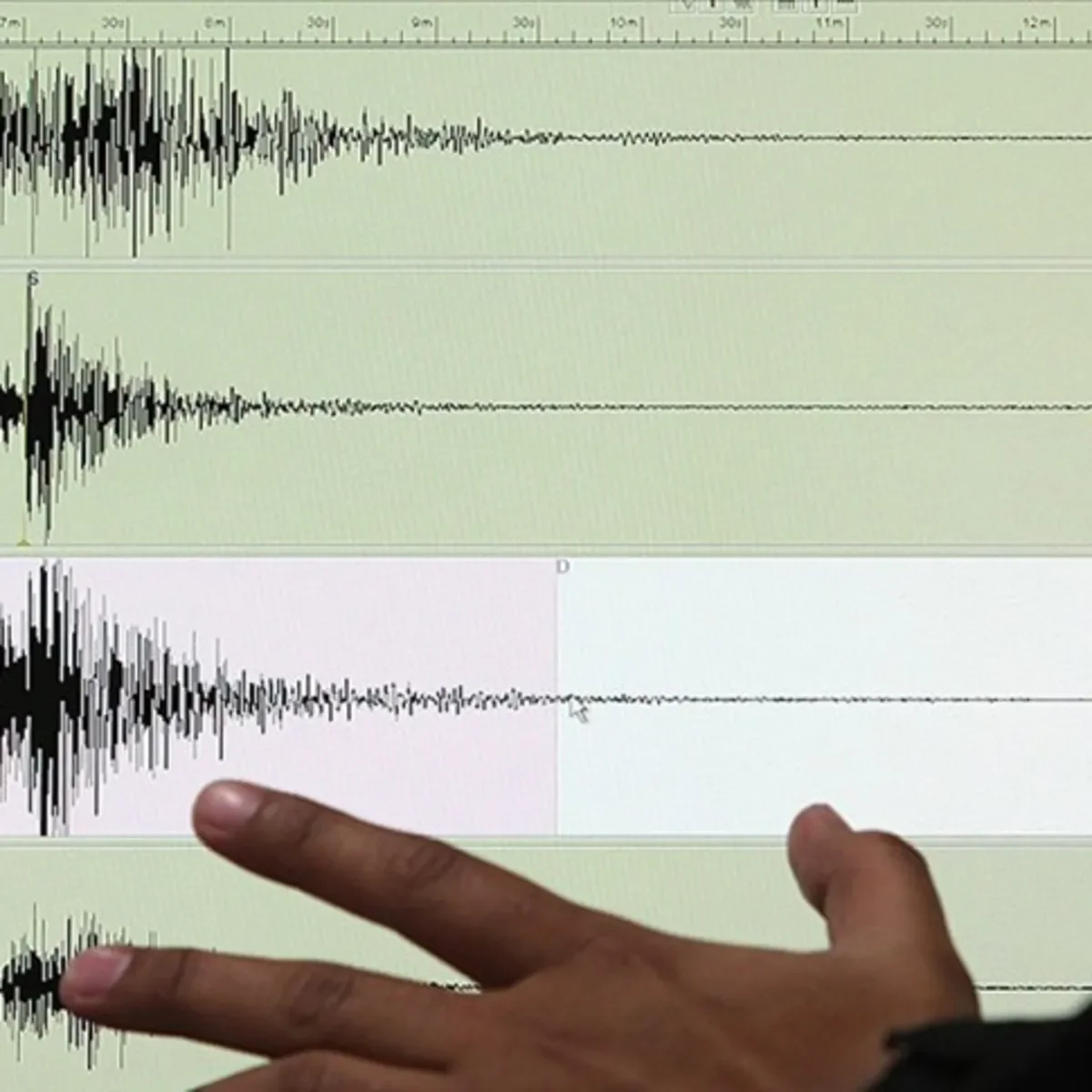Pasifik'teki Vanuatu'da 7.3 Büyüklüğünde Deprem